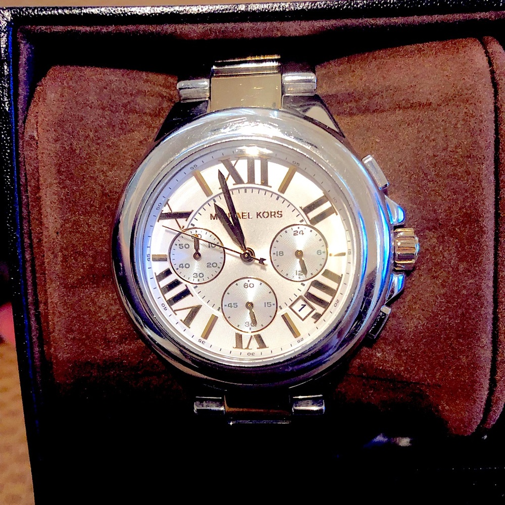 Two tone Michael Kors watch.